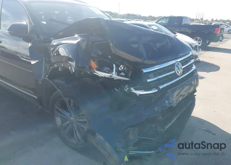 2022 Volkswagen Atlas 3.6L V6 Sel R-Line из США, поврежденный, VIN 1V2AR2CA5NC512660